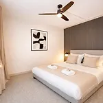 Stunning Loft For 6 In The 7th District Παρίσι