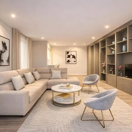 Διαμέρισμα Stunning Loft For 6 In The 7th District *