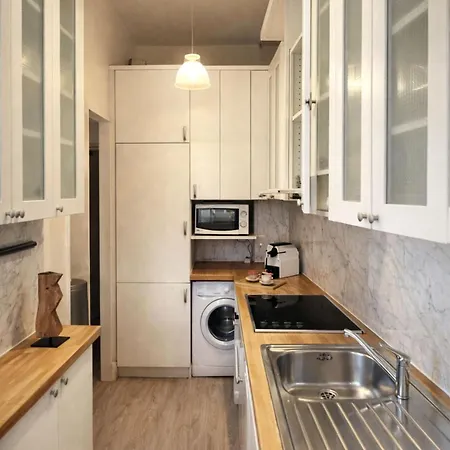 Apartment Stunning Loft For 6 In The 7th District *