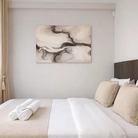Stunning Loft For 6 In The 7th District Апартаменты