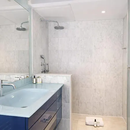 Апартаменты Stunning Loft For 6 In The 7th District *